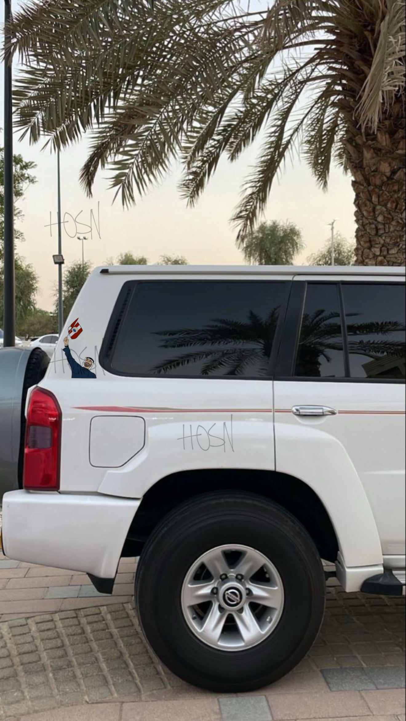 استيكرات سيارة الشيخ محمد بن زايد والاندية